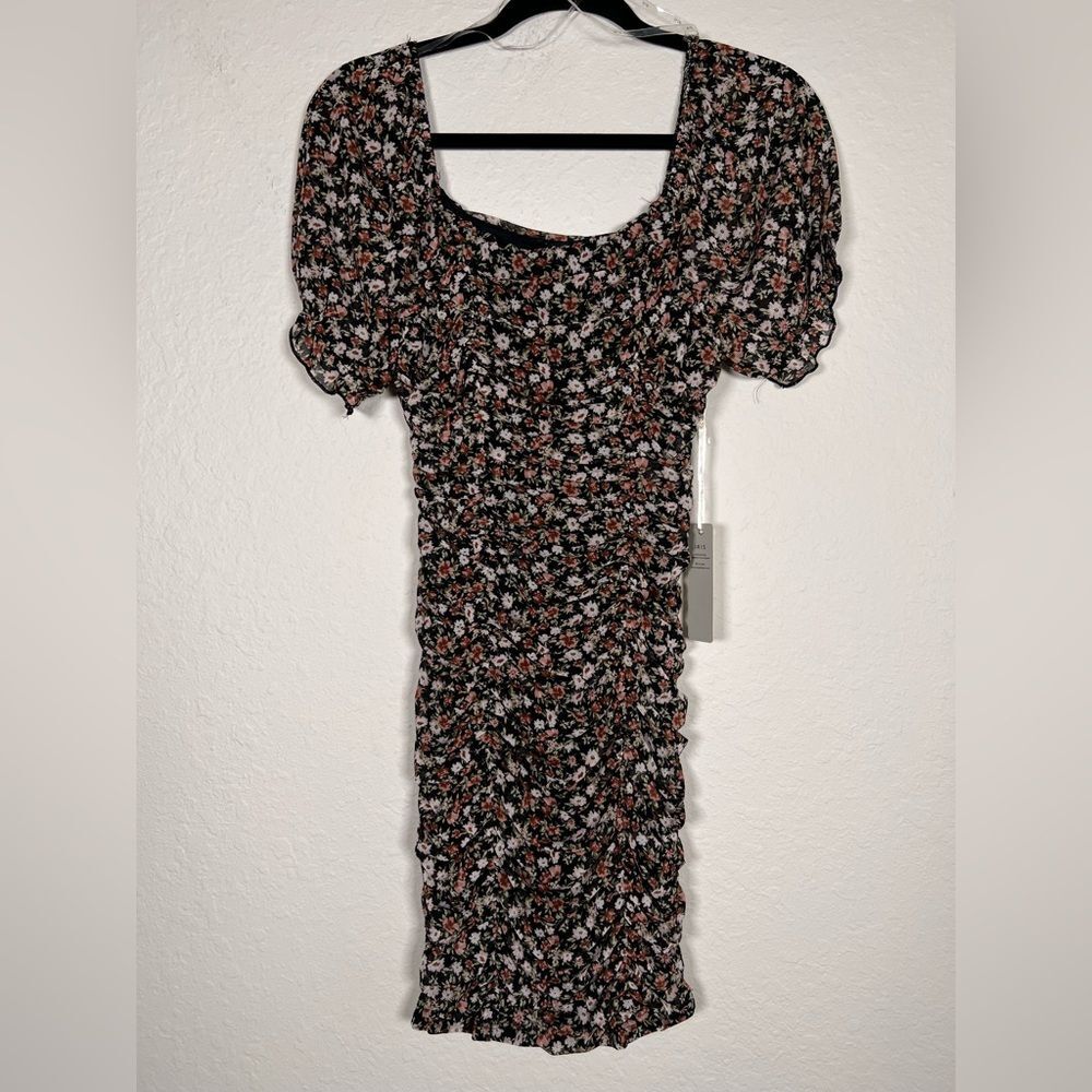 IRIS Floral Black and Pink MINI Dress 🔥 NWT 🔥 ruching 🔥 medium